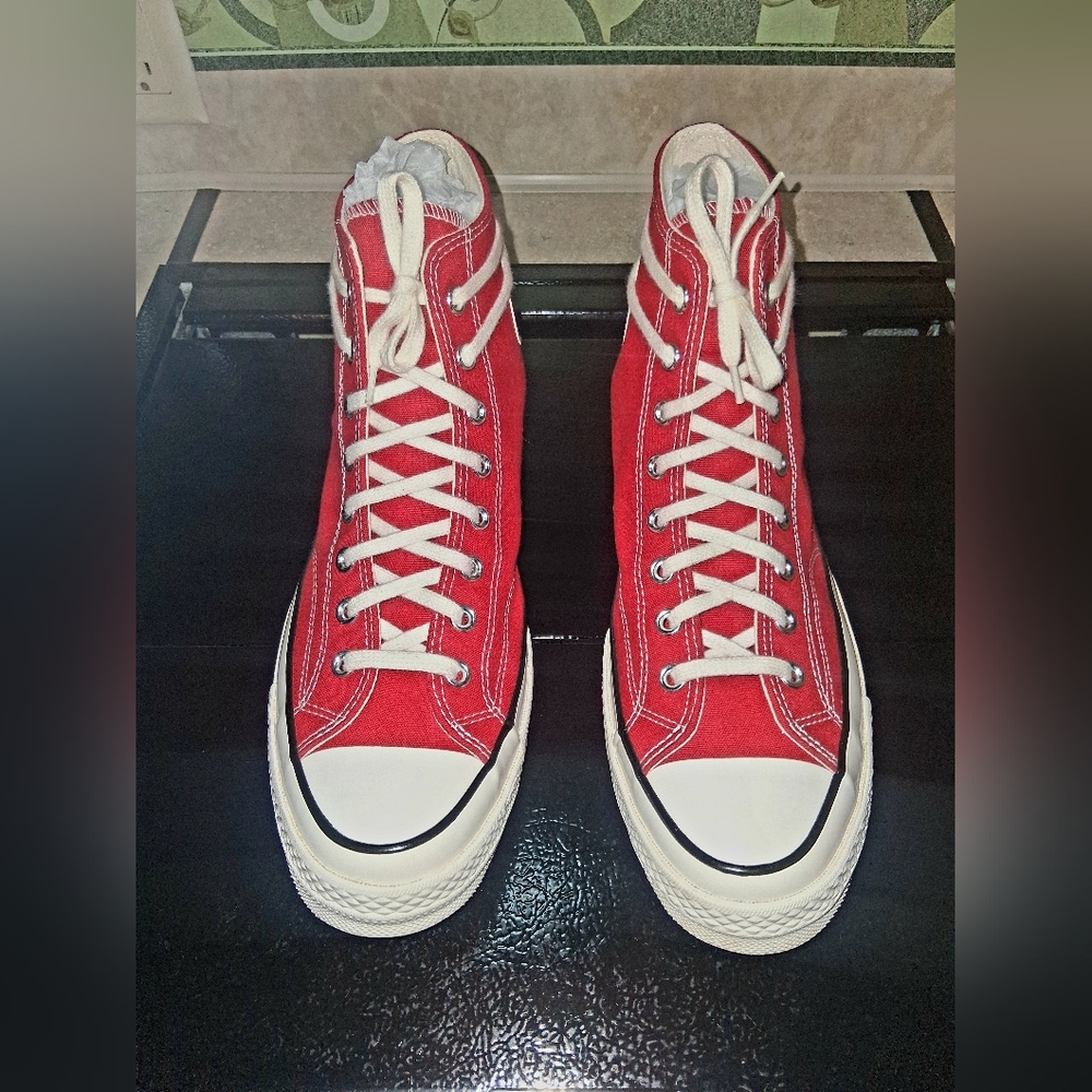 Converse Chuck 70 High Top - Enamel Red (Men’s 11.5 / Women’s 13.5) - Picture 2 of 8